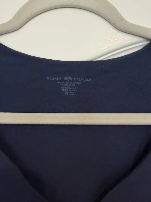 Brandy Melville Top Navy Blue - Image 2