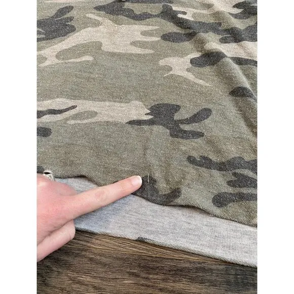 Womens Dance & Marvel camo cropped‎ hoodie green size M - Image 8