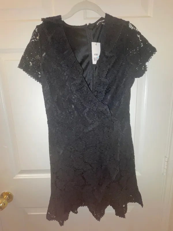 Boutique Lace Dress - Image 2