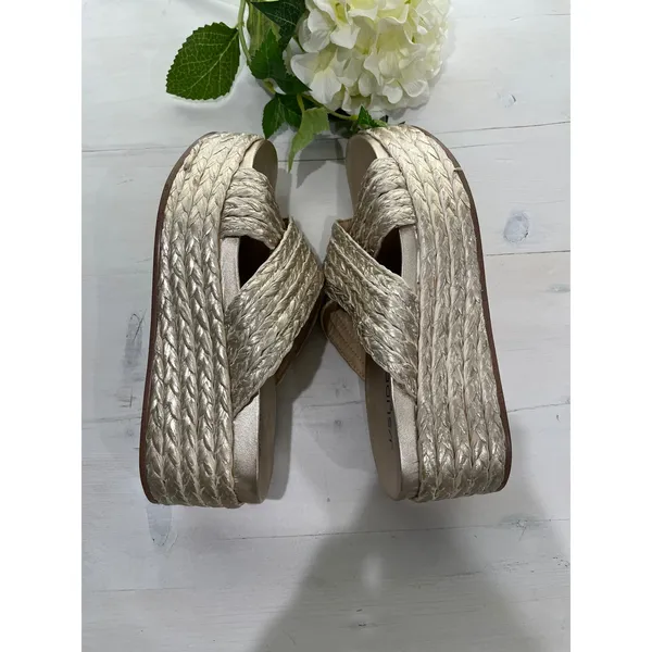 J/Slides NYC Gold‎ Woven Cross Strap Platform Wedge Sandals Gold Size 6 - Image 6