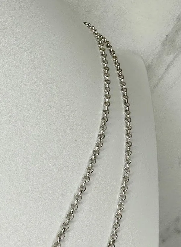 Chico's Layered Hammered Disc Rhinestone Silver Long Necklace ✨ - Image 10