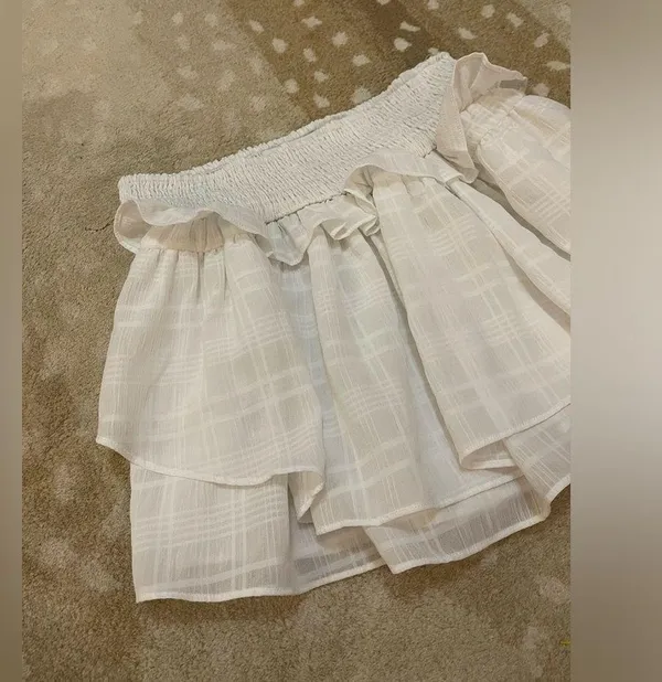 Do + Be white ruffle skirt women’s size large - Image 4