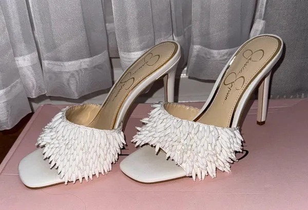 Jessica Simpson White Fringe Olya Sandal heel - Image 3