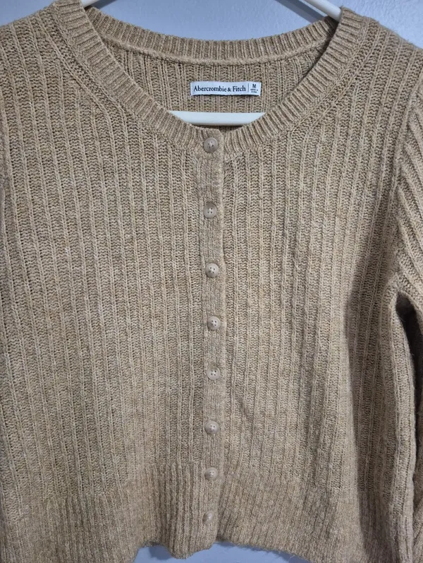 Abercrombie & Fitch Camel Ribbed Button-Front Cropped Cardigan Medium - Image 3