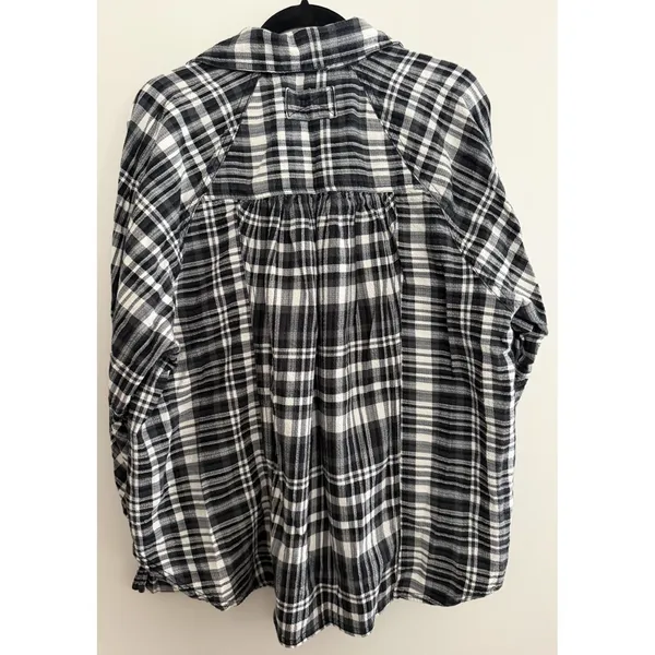 Free People We The‎ Free Indigo Skies White/Black Plaid Shirt Women's Size Small - Image 2