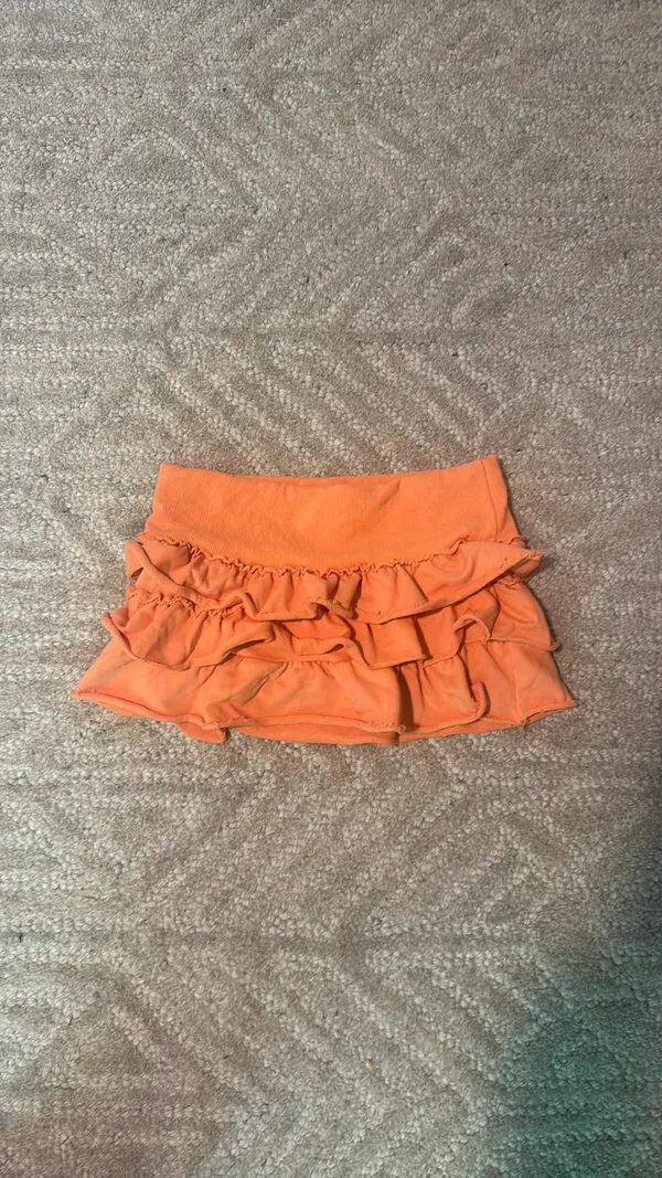 Edikted Mini Skirt Orange - Image 2
