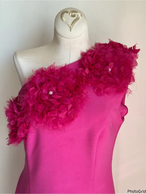 Elliatt Uma Hot Pink One Shoulder Mini Dress Medium - Image 4