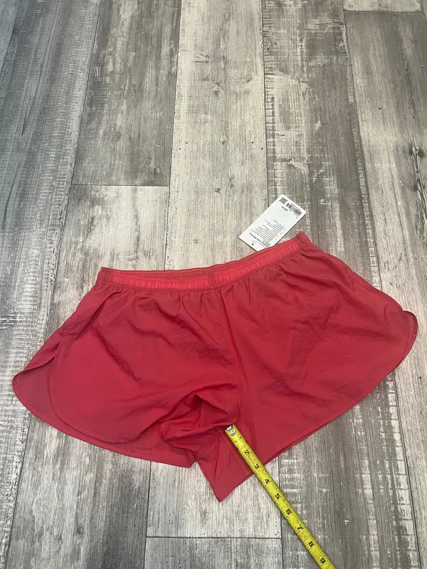 Lululemon Dolphin-Hem MR Run Short 3” NWT (C 41) - Image 4
