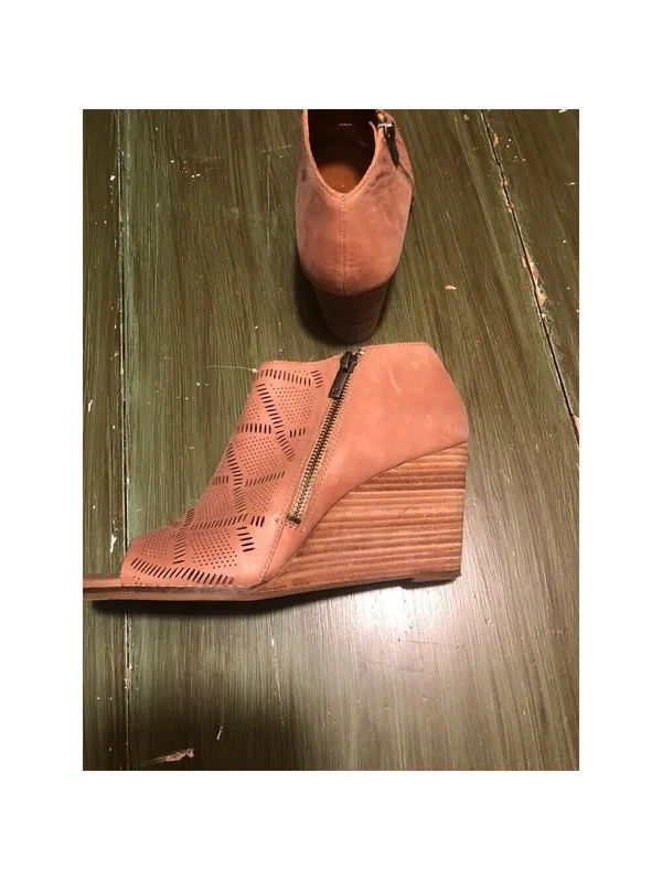 Lucky Brand EUC Women's Jaspah Lasercut Leather Upper 3.75" Wedges Size 9.5 - Image 5