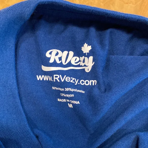 RVezy Graphic Camping Tee Shirt Size Medium - Image 6