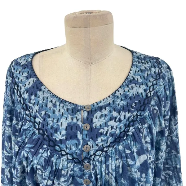 Free People Cool Meadow Printed Top Denim Combo‎ Blue Floral Size XS - Image 4
