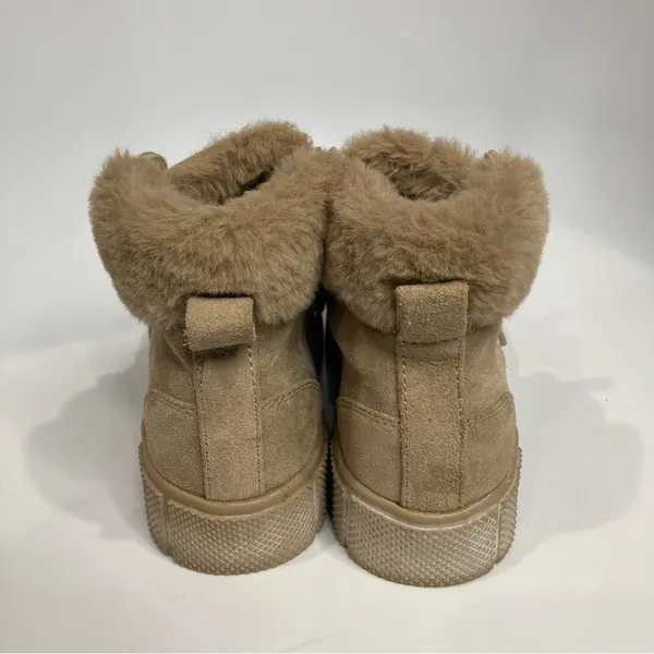 Zara faux fur‎ trimmed high top sneakers size 37 - Image 4