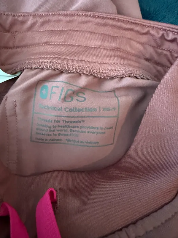 FIGS Zamora Scrub Pants Jogger - Image 3