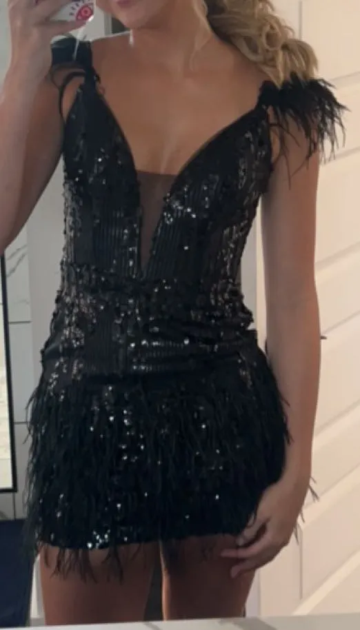 Feather Hoco Dress Black Size 2 - Image 3