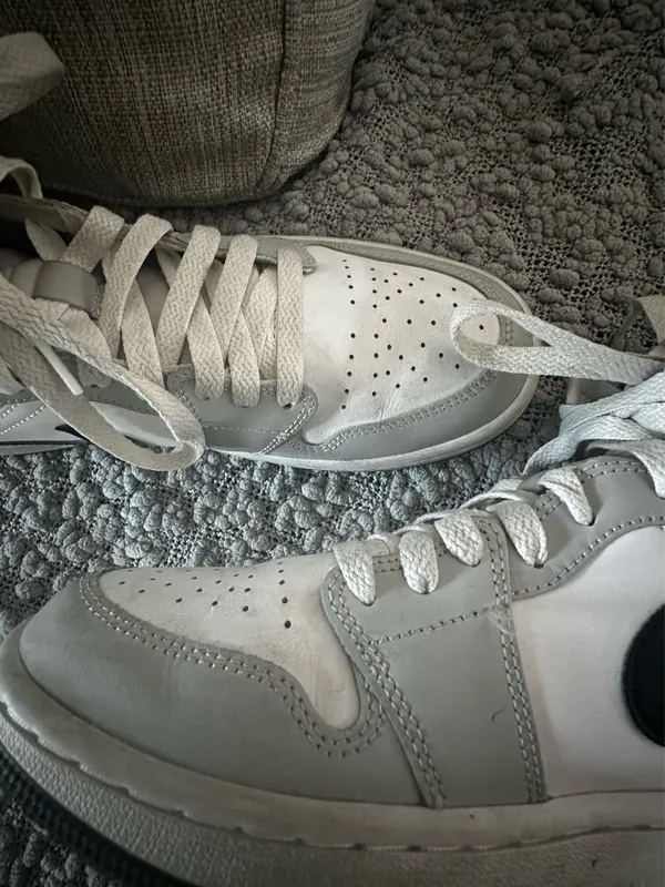 Nike air jordan 1 mid  - Image 5