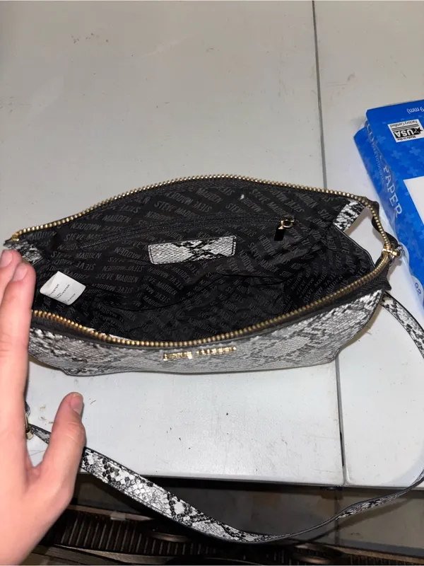 Steve Madden Black & White Snake-Print Crossbody Satchel - Image 2