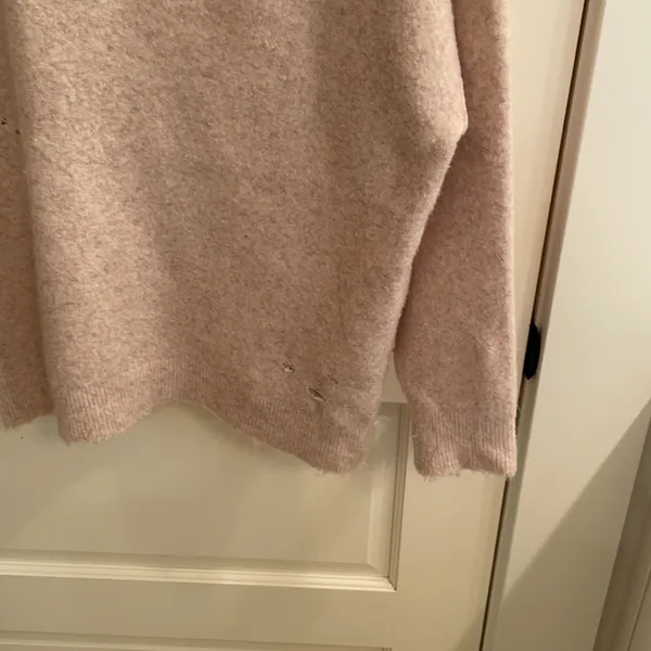Free People distressed sweater - Image 3