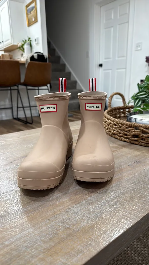 Hunter Boots Women’s Play Short Rain - Image 2