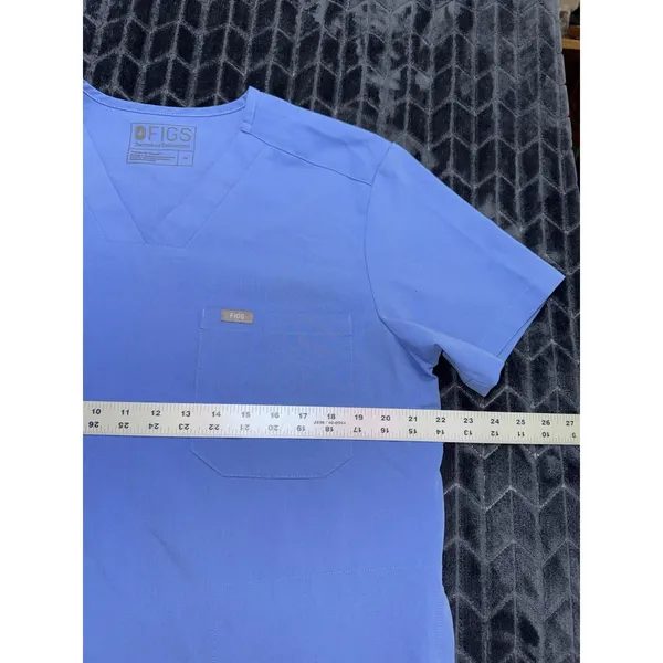 FIGS Women's Catarina V Neck Pocket Scrub Top Blue Short Sleeves Sz M - Image 8