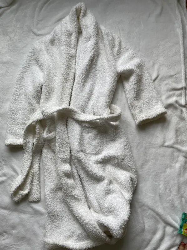 White Cozy Robe - Image 2
