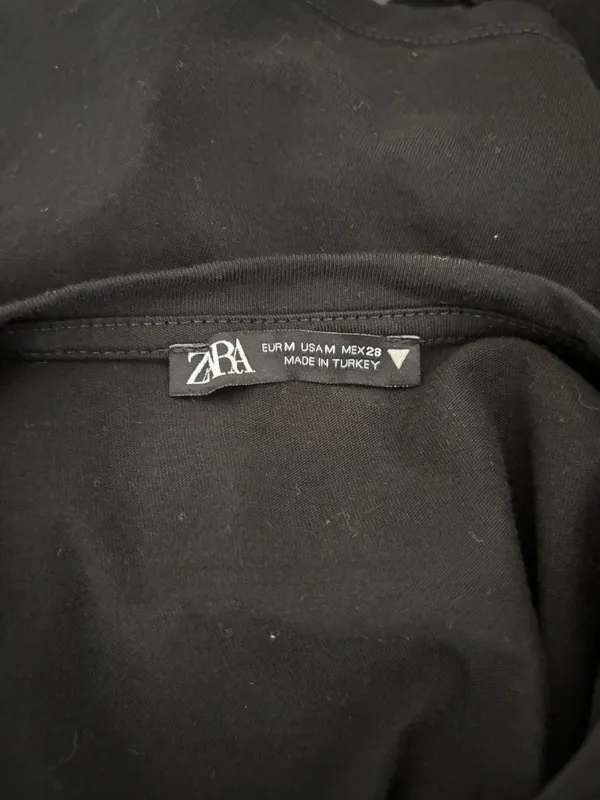 Caravelle Zara black tee - Image 3