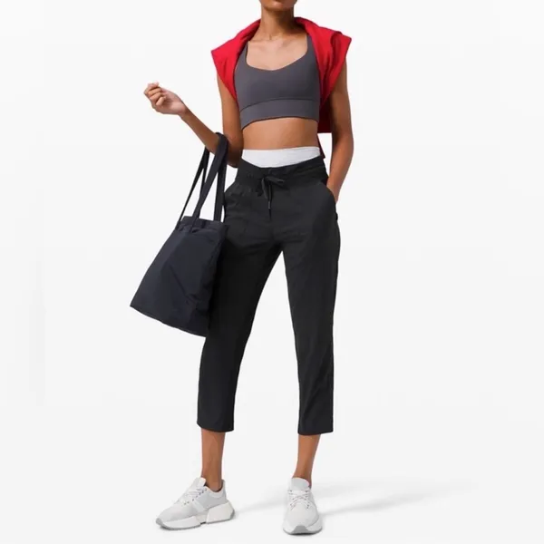 Lululemon‎ Dance Studio Crop 25" Cinchable Hem Mid-Rise Pants in Black Size 2 - Image 2