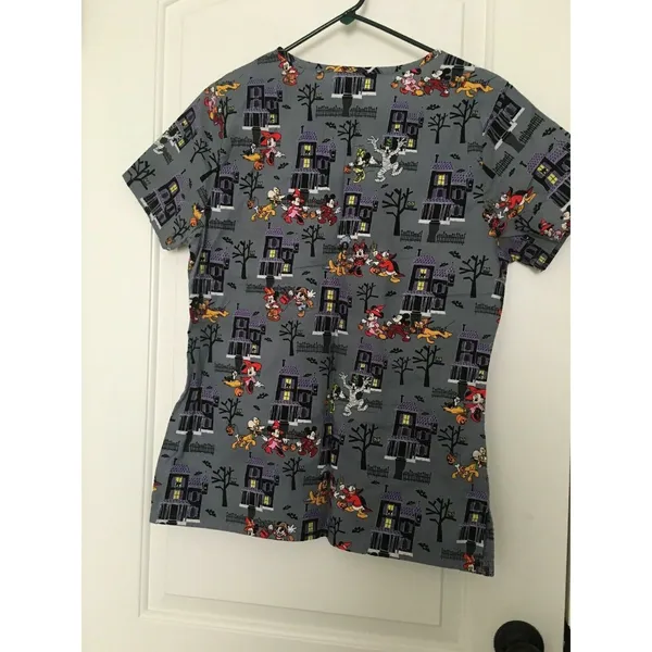Disney Women's Graphic Scrub Uniform Top Nurse Medical Halloween Theme Size S - Image 7