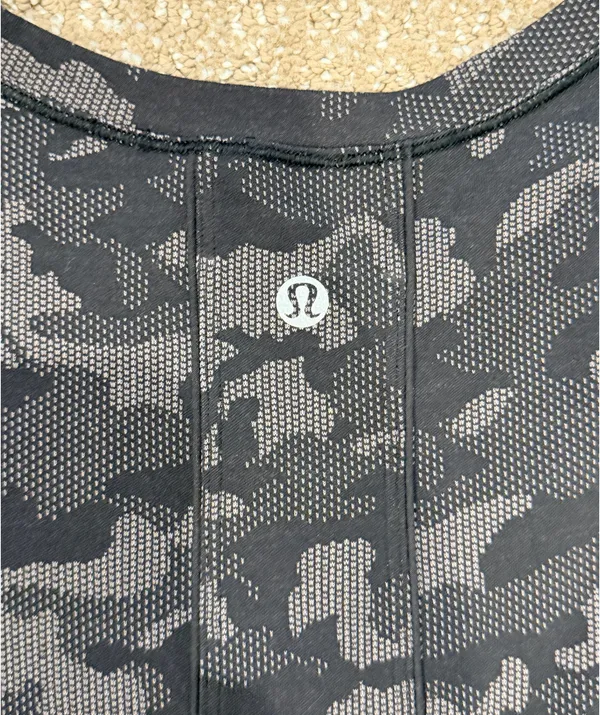 Lululemon Camo Tee - Image 3