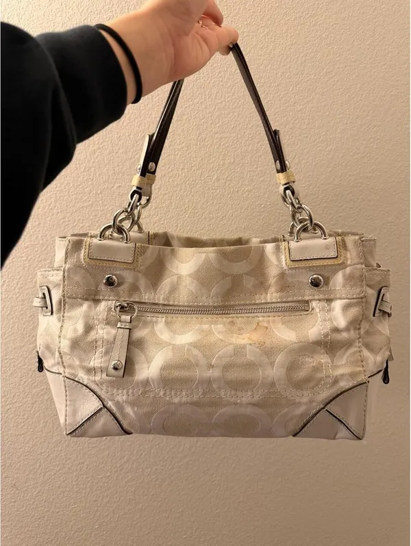Vintage White Coach Peyton Op Art Carryall Satchel 2009 - Image 2