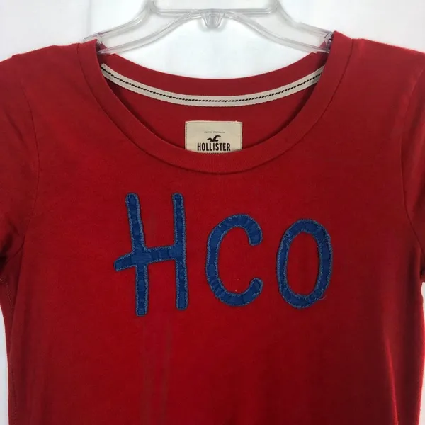 Hollister Embroidered Red Women's Tee Size M - Image 3