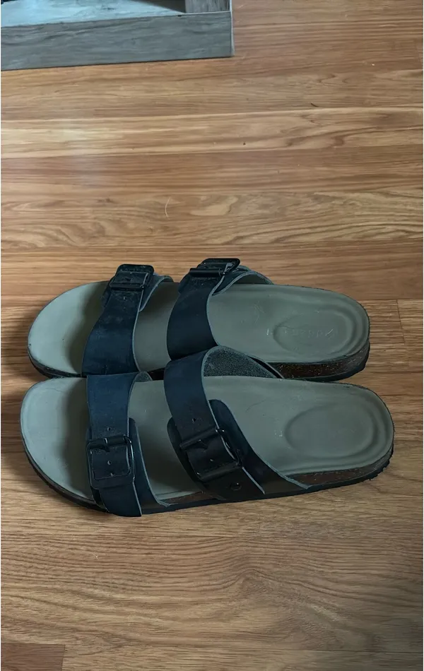 Madden Girl Sandals Black - Image 4