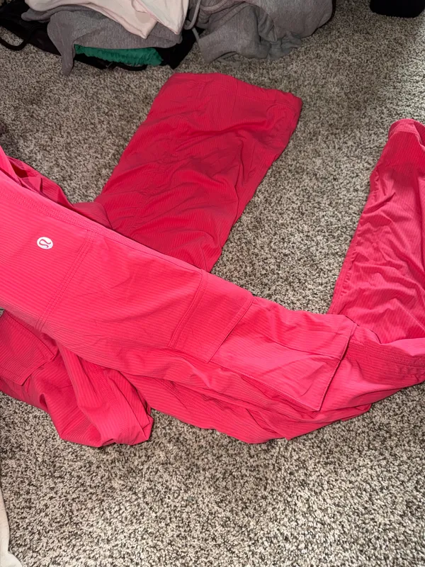 Lululemon Cargo Pants - Image 5