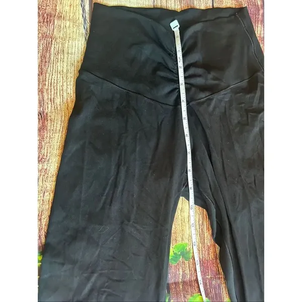 Offline by aerie Hi-rise Flare Leggings Black Size M - Image 4
