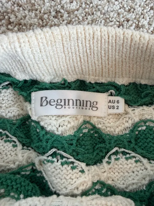Beginning Boutique knit shorts  - Image 3
