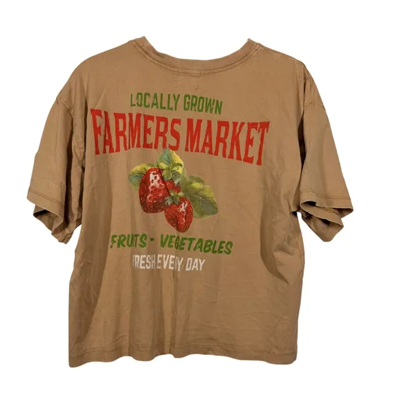 Urban Nation Farmers Market Graphic T-Shirt Tan Brown Size L Strawberry Tee - Image 2