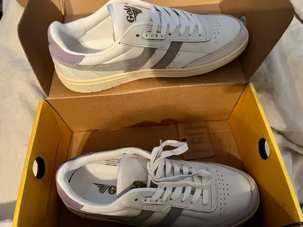 Gola sneakers Size 7 - Image 3