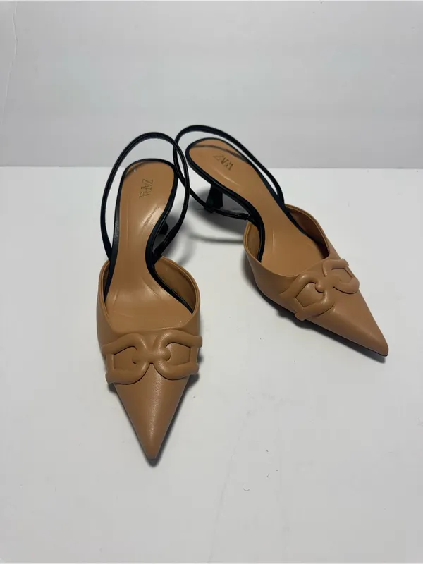 Zara Women's Kitten Heels Size 38 - Image 2