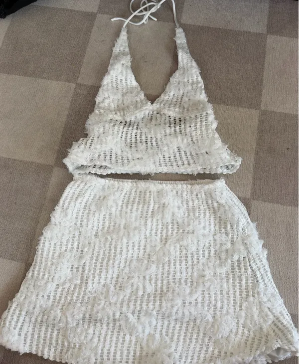 White Set Size M - Image 2