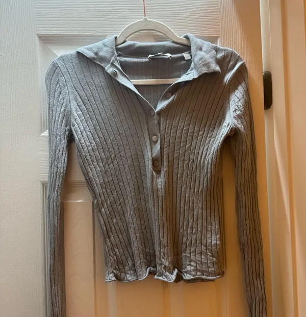 NWOT Vince Silk & Wool Ribbed Sweater - Image 2