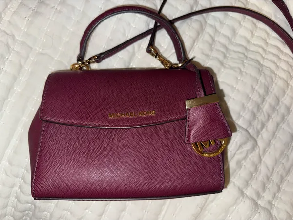Michael Kors Purse - Image 5