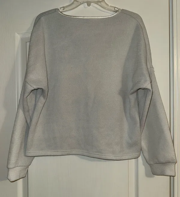 Shein white Garment Eyelets Pocket Front Tee ribbed long sleeve top - Image 3