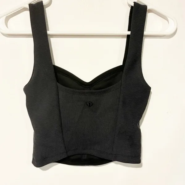 Lululemon Size XS Black Ribbed Softstreme Sweetheart‎ Tank Top - Image 5