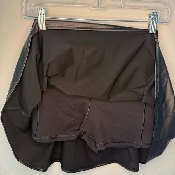Aerie Leather Skirt Black - Image 4