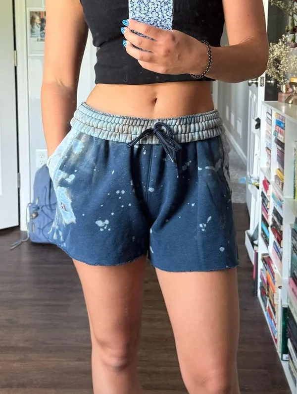 Russell Athletic sweatshorts - Image 2