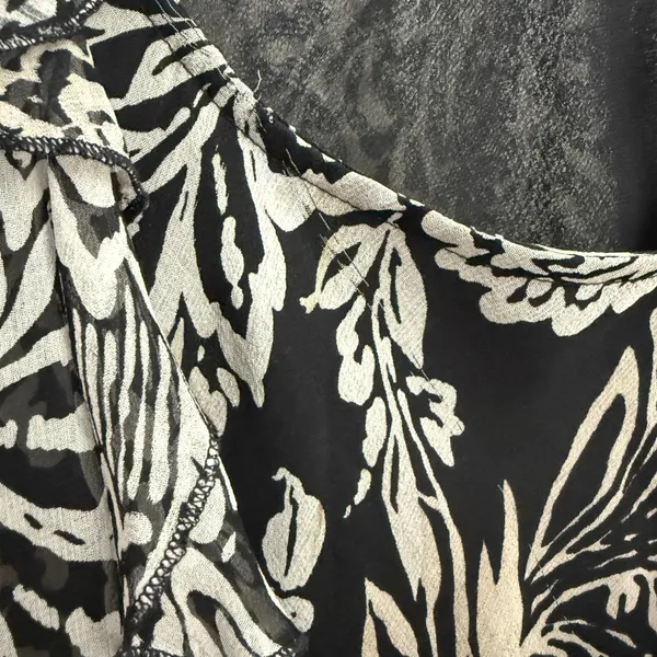 New York City Design‎ Co. VTG Y2K 100% Silk dark romantic Floral Blouse Size - Image 8