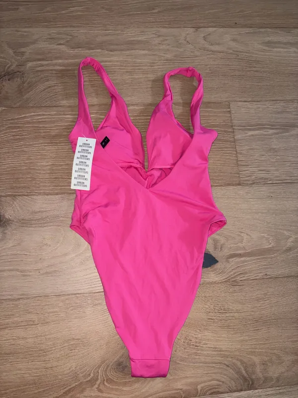 brand new urban outfitter pink one piece swimsuit small with tags - Image 5