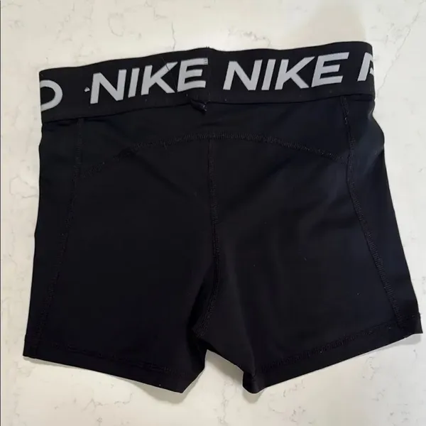 Nike Black Performance Shorts. Dri-fit. Size Small. - Image 3