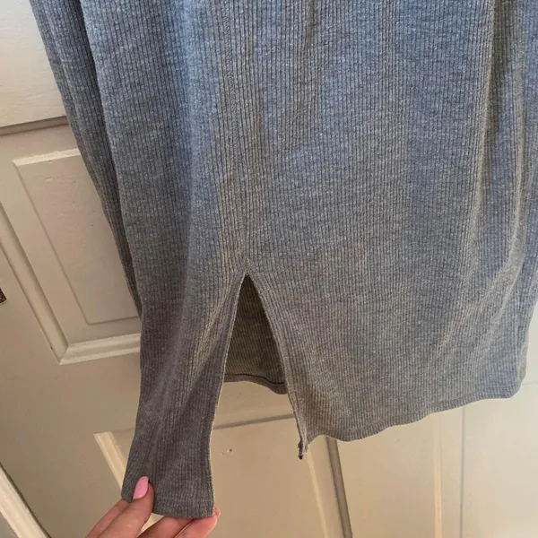 grey ribbed bodycon dress Size M - Image 3