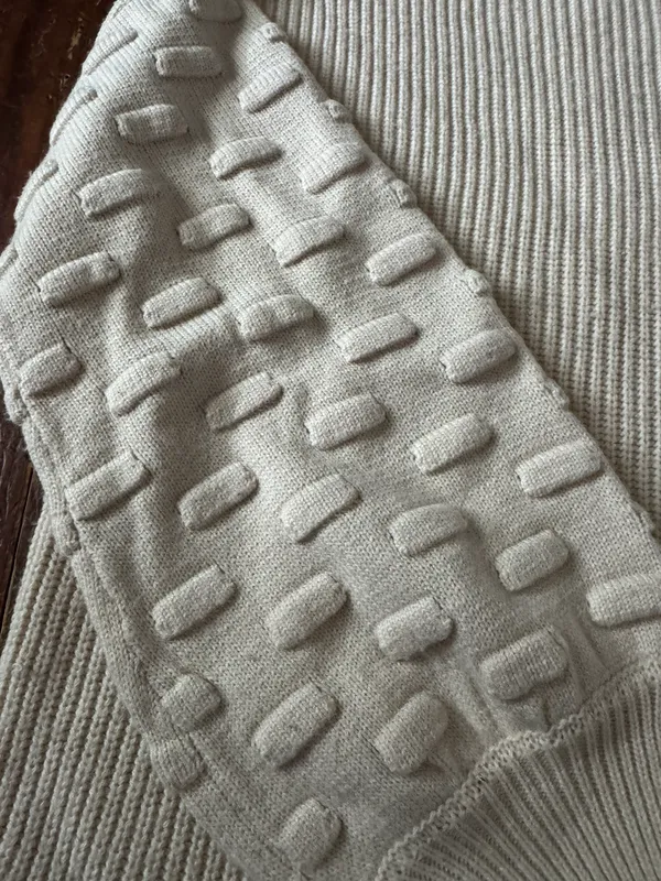 Amazon Sweater - Image 2