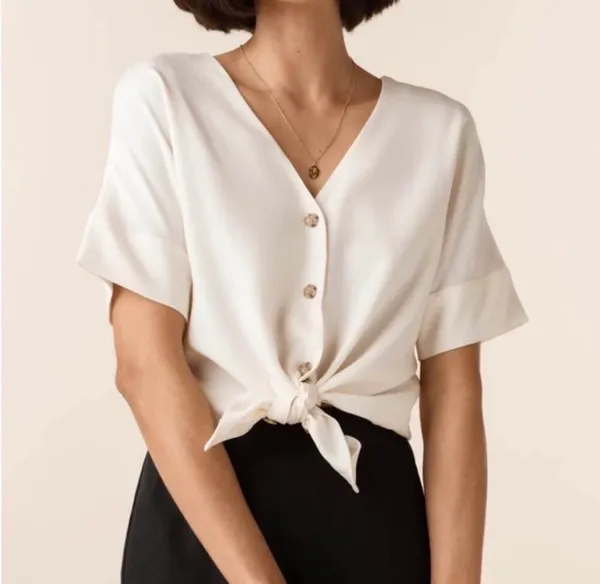 Vetta Women’s The Textured Girlfriend Shirt in New Ivory S Linen Minimalist - Image 2